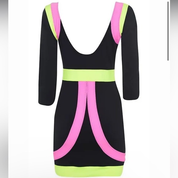 AGENT
PROVOCATEUR
Sindy Dress (RARE & COLLECTABLE) - Picture 7 of 13